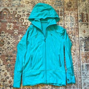 Lululemon running jacket/hooded jacket. Teal. Size 6